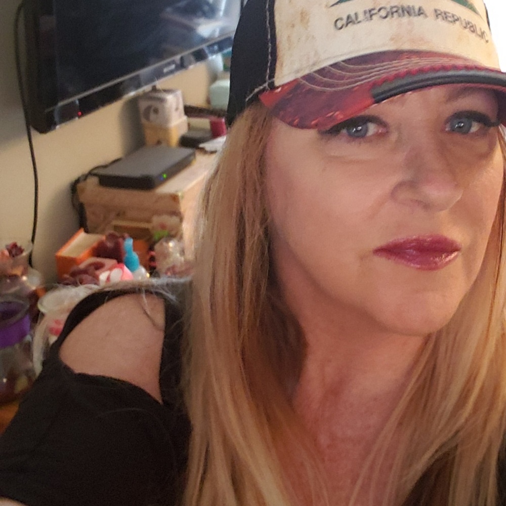 Meet your Posher, Erika